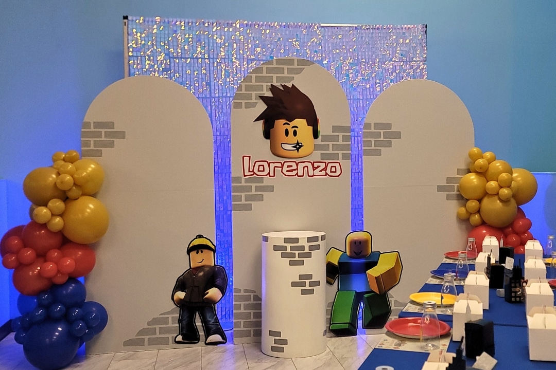 Roblox themed birthday party at Kidz Kastle, the top venue for kids party themes Rhode Island.